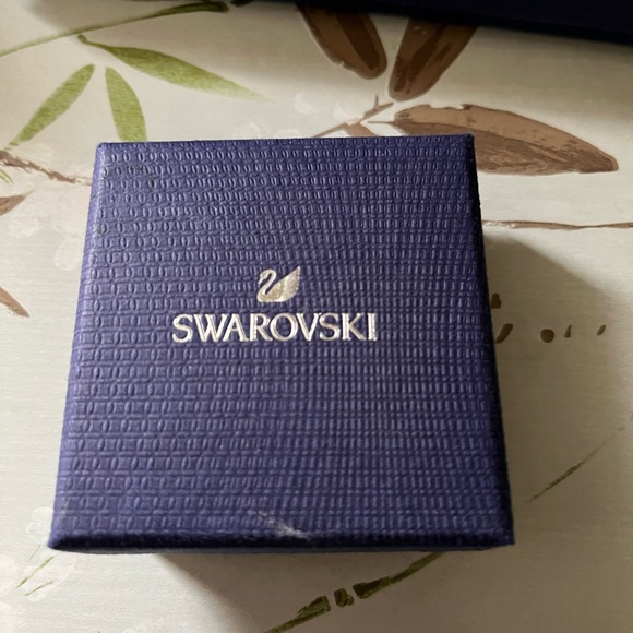 Swarovski sparkling dance necklace - Picture 4 of 4